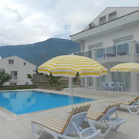New Age Golden King Villas * Ολουντενίζ