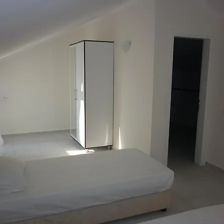 Βίλα New Age Golden King Villas *
